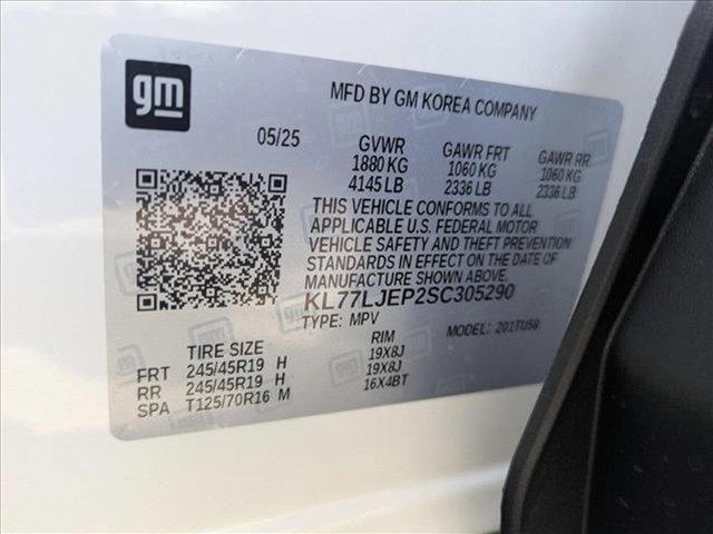new 2025 Chevrolet Trax car, priced at $25,128