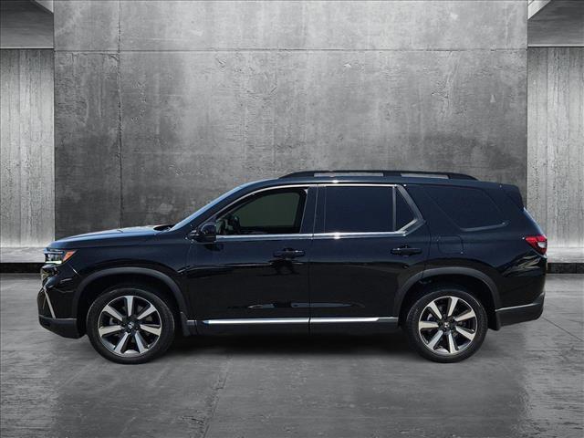 used 2023 Honda Pilot car, priced at $44,494