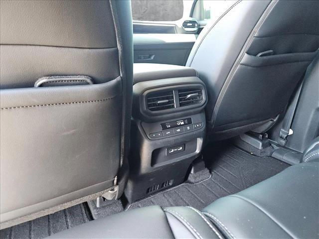 used 2023 Honda Pilot car, priced at $44,494