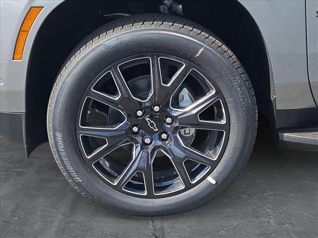new 2025 Chevrolet Suburban car, priced at $68,761