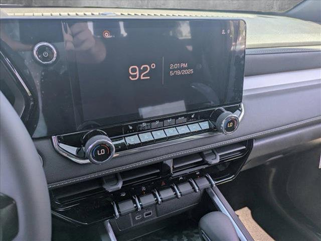 new 2025 Chevrolet Colorado car, priced at $35,147