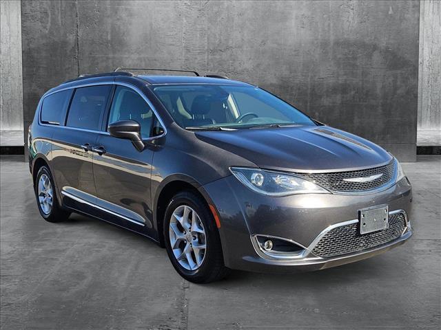 used 2017 Chrysler Pacifica car, priced at $14,612