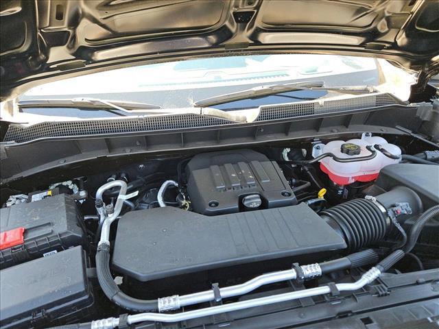 new 2026 Chevrolet Silverado 1500 car, priced at $32,072
