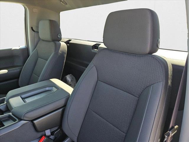 new 2026 Chevrolet Silverado 1500 car, priced at $32,072