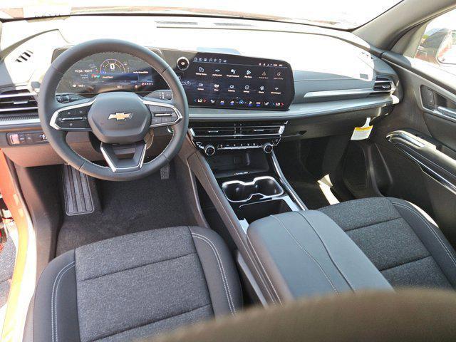 new 2025 Chevrolet Traverse car, priced at $45,940