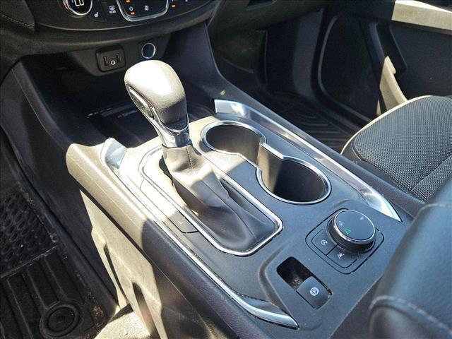 used 2022 Chevrolet Traverse car, priced at $25,271