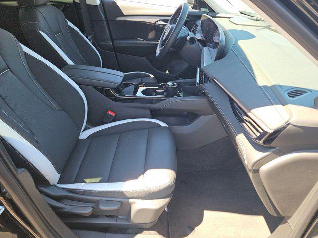 used 2025 Buick Envision car, priced at $35,997