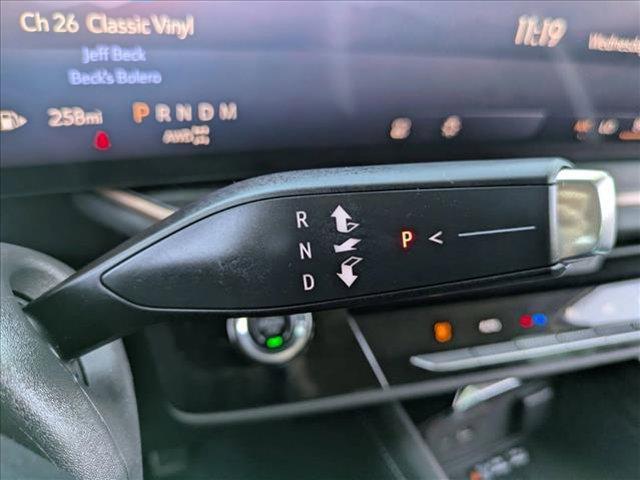 used 2025 Buick Envision car, priced at $32,988