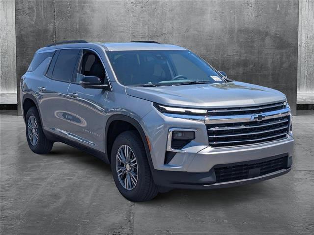 new 2025 Chevrolet Traverse car, priced at $42,234
