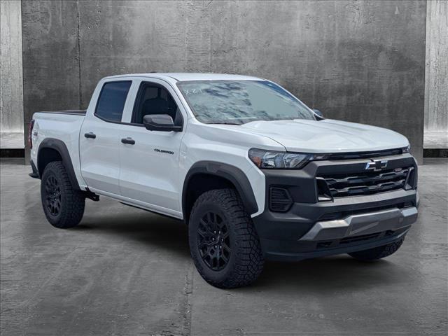 new 2025 Chevrolet Colorado car, priced at $44,141