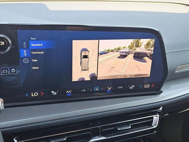 new 2025 Chevrolet Traverse car, priced at $43,280