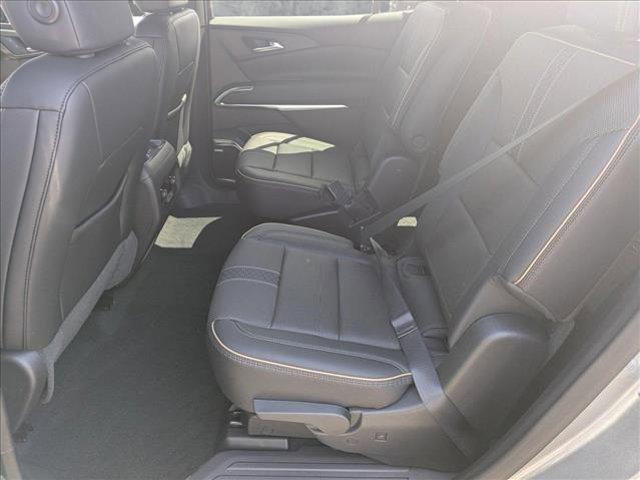 new 2025 Chevrolet Traverse car, priced at $52,612