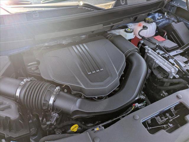 new 2025 Chevrolet Traverse car, priced at $39,346