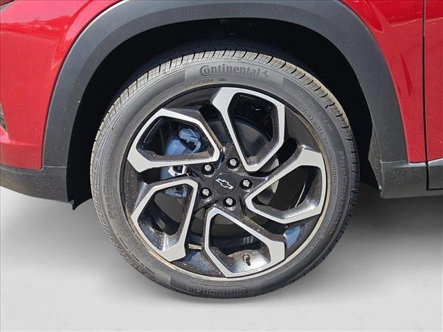 new 2025 Chevrolet Trax car, priced at $26,044