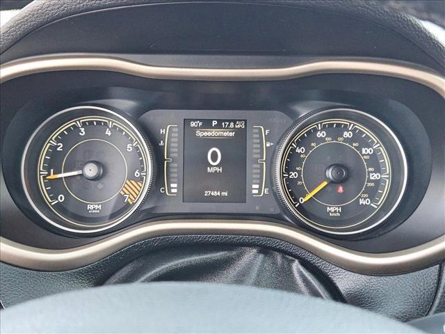 used 2015 Jeep Cherokee car, priced at $14,997