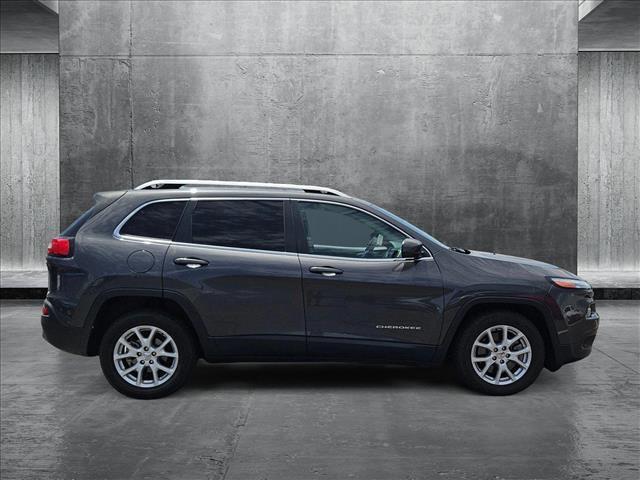 used 2015 Jeep Cherokee car, priced at $15,977