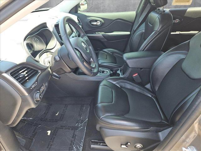 used 2019 Jeep Cherokee car, priced at $17,214