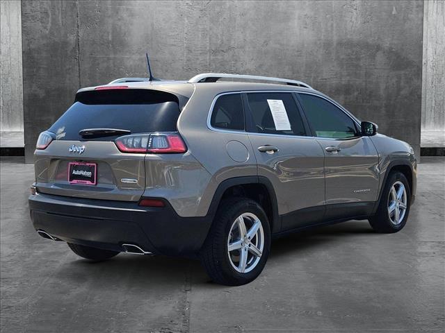 used 2019 Jeep Cherokee car, priced at $17,214