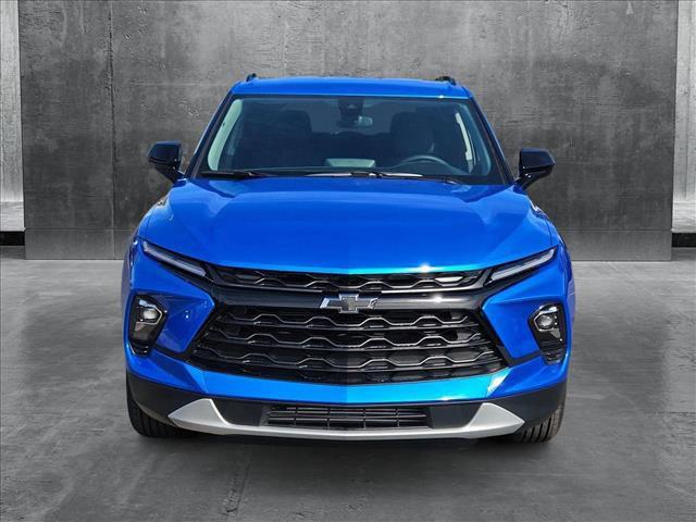 new 2025 Chevrolet Blazer car, priced at $33,672