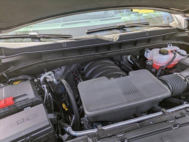 new 2025 Chevrolet Suburban car, priced at $79,997