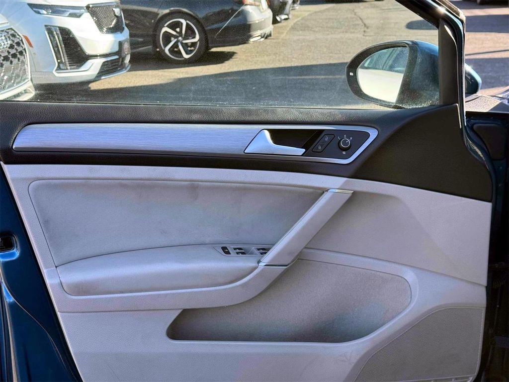 used 2017 Volkswagen Golf SportWagen car, priced at $10,095