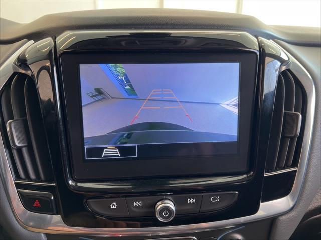 used 2021 Chevrolet Traverse car, priced at $23,712