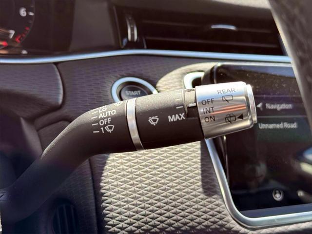 used 2020 Land Rover Range Rover Evoque car, priced at $20,267