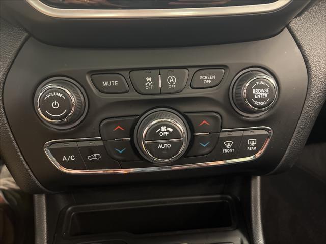 used 2022 Jeep Cherokee car, priced at $22,858