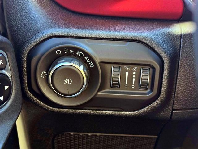 used 2018 Jeep Wrangler Unlimited car, priced at $27,254