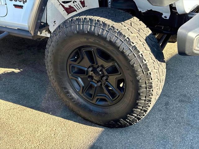 used 2018 Jeep Wrangler Unlimited car, priced at $27,254