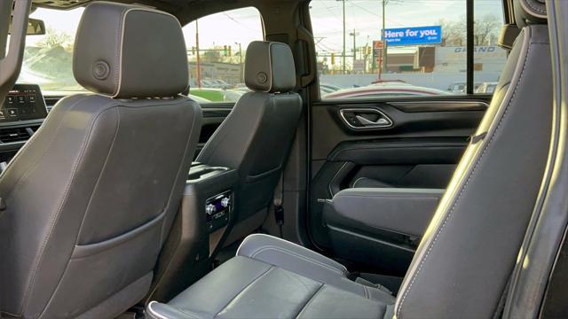used 2023 GMC Yukon XL car, priced at $55,333