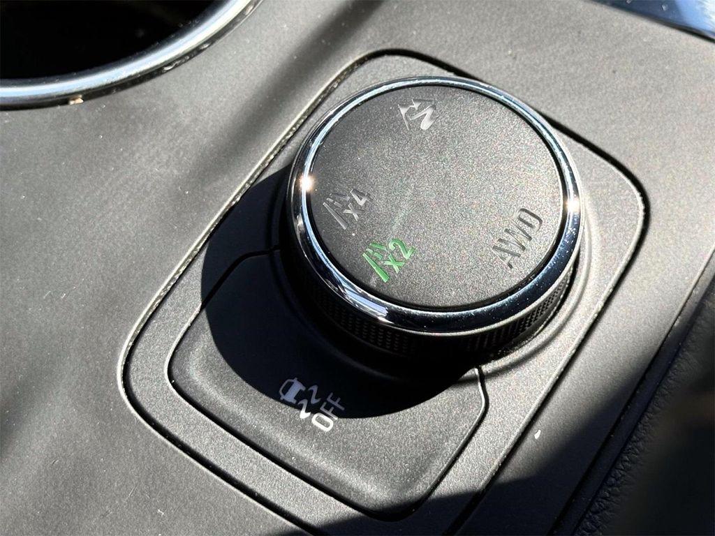 used 2019 Chevrolet Traverse car, priced at $14,494