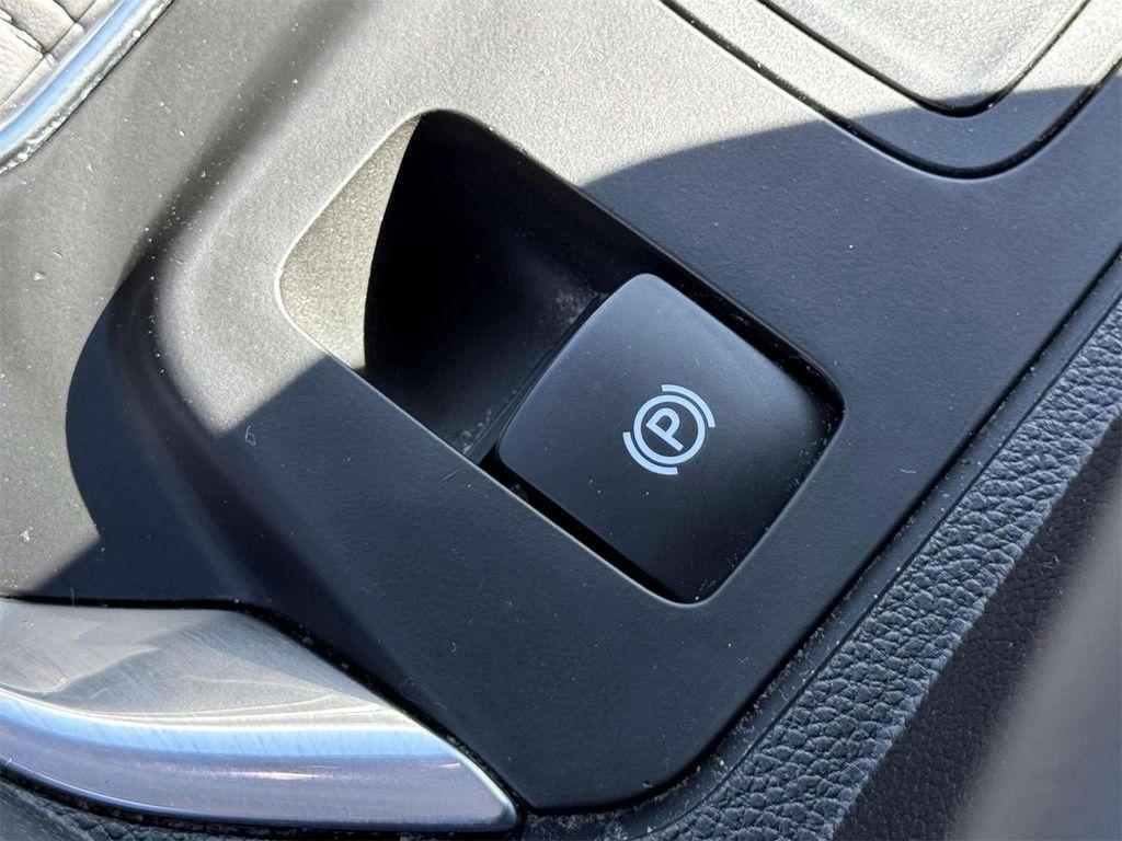 used 2019 Chevrolet Traverse car, priced at $14,494