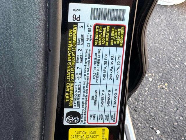 used 2015 Toyota Highlander car, priced at $15,421