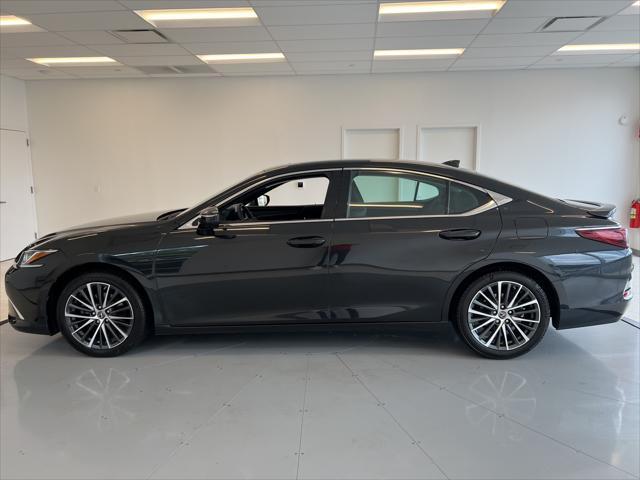 used 2022 Lexus ES 350 car, priced at $29,904