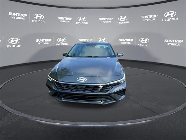new 2025 Hyundai Elantra car, priced at $27,269