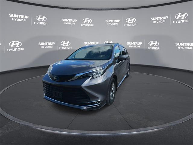 used 2021 Toyota Sienna car, priced at $32,395