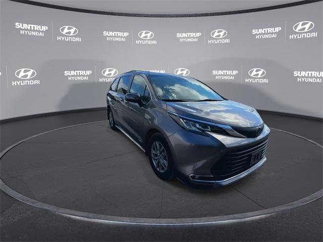 used 2021 Toyota Sienna car, priced at $32,395