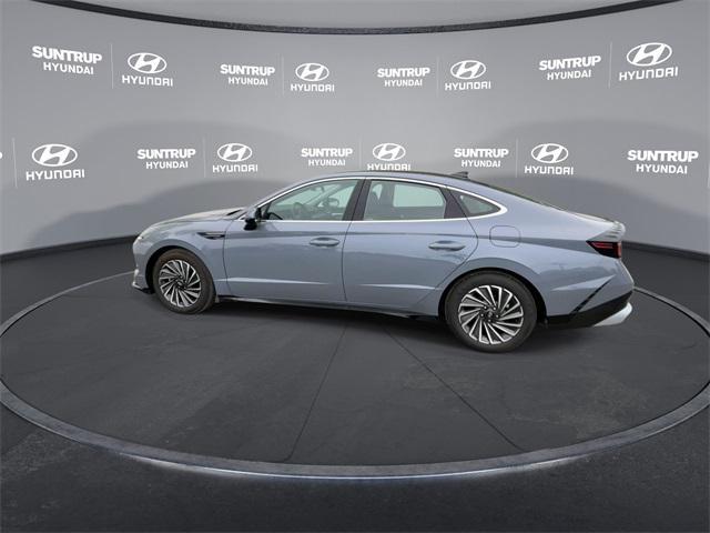 new 2025 Hyundai Sonata Hybrid car, priced at $37,337