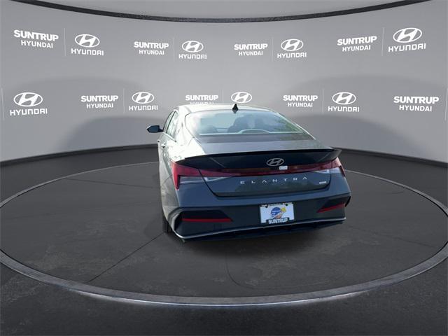 new 2025 Hyundai Elantra car, priced at $27,336