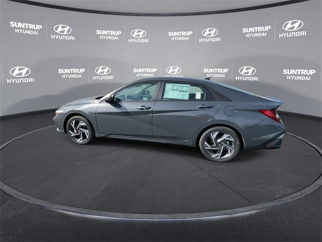 new 2025 Hyundai Elantra car, priced at $27,336