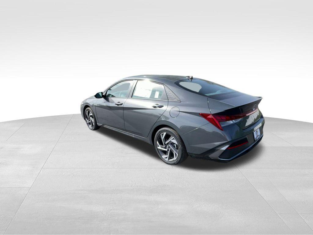 new 2025 Hyundai ELANTRA HEV car, priced at $25,536