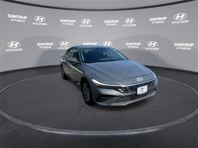 new 2025 Hyundai ELANTRA HEV car, priced at $24,604