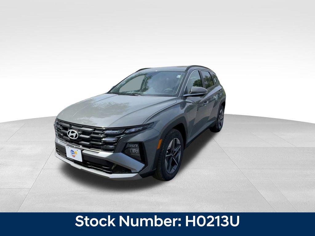 new 2026 Hyundai Tucson car, priced at $32,633