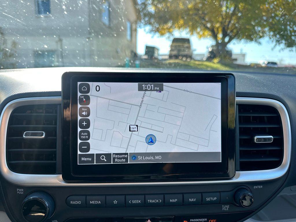 used 2024 Hyundai Venue car, priced at $21,795