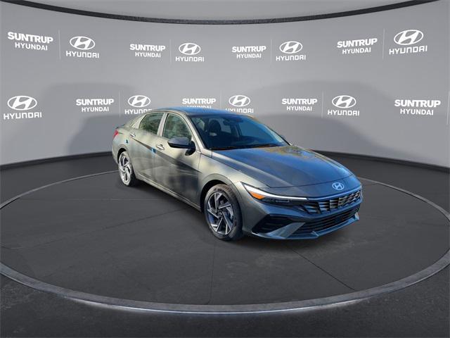 new 2025 Hyundai Elantra car, priced at $25,733