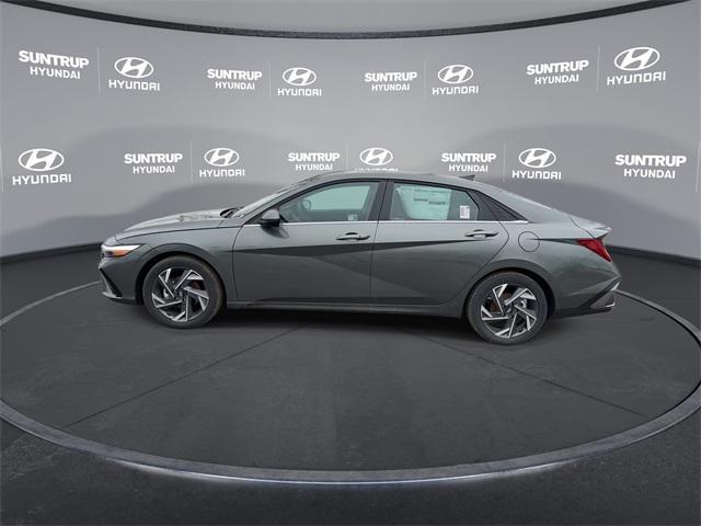 new 2025 Hyundai Elantra car, priced at $24,733