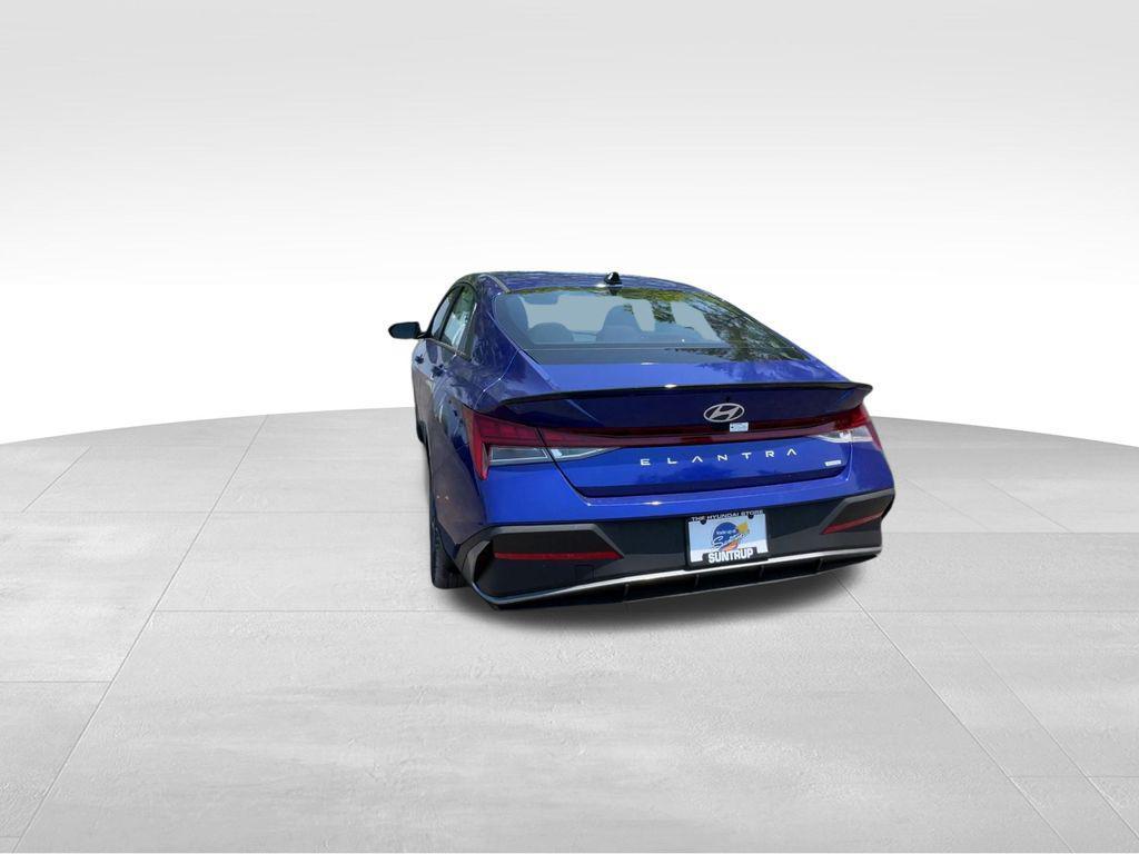 new 2025 Hyundai ELANTRA HEV car, priced at $25,481
