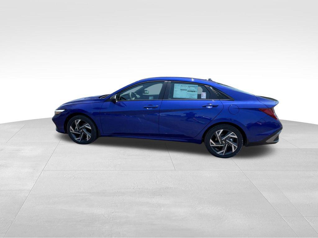 new 2025 Hyundai ELANTRA HEV car, priced at $25,481