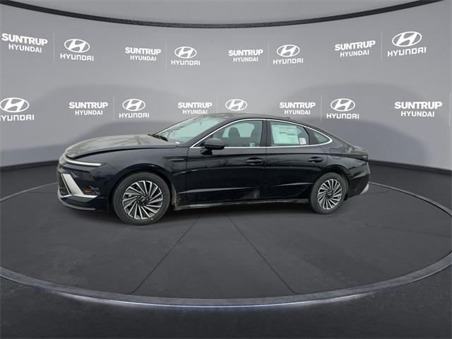 new 2025 Hyundai Sonata Hybrid car, priced at $30,457